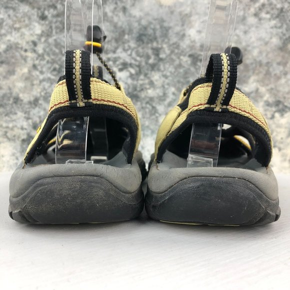 Keen Women's Size 8 XT 0506 Newport Green Waterproof Non-Marking Outdoor Sandals - Picture 8 of 13